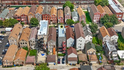 Tiny photo for 1521 W 17th Street #2, Chicago, IL 60608 (MLS # 12411855)