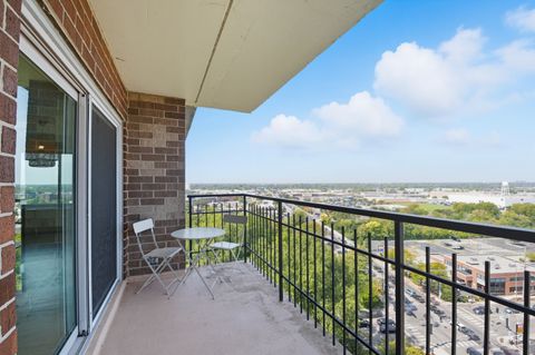 Tiny photo for 7141 N kedzie Avenue #1515, Chicago, IL 60645 (MLS # 12473789)