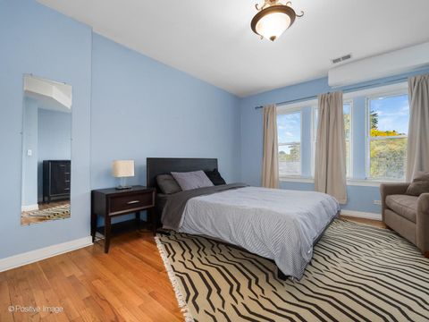 Tiny photo for 2529 N Talman Avenue #3S, Chicago, IL 60647 (MLS # 12496399)