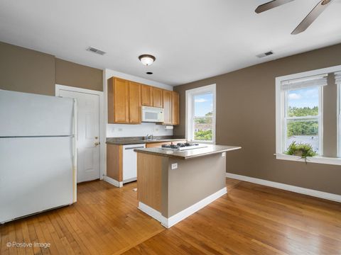 Tiny photo for 2529 N Talman Avenue #3S, Chicago, IL 60647 (MLS # 12496399)
