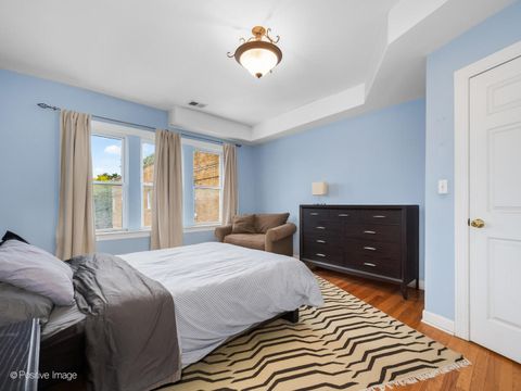 Tiny photo for 2529 N Talman Avenue #3S, Chicago, IL 60647 (MLS # 12496399)