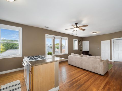 Tiny photo for 2529 N Talman Avenue #3S, Chicago, IL 60647 (MLS # 12496399)