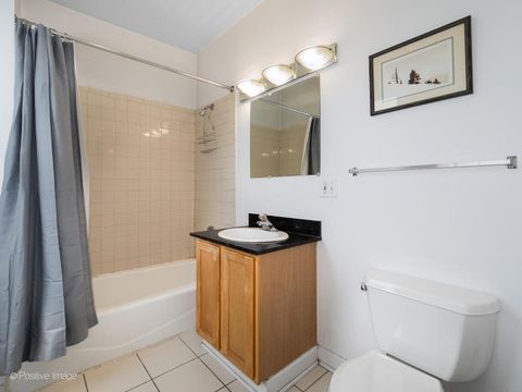 Tiny photo for 2529 N Talman Avenue #3S, Chicago, IL 60647 (MLS # 12496399)