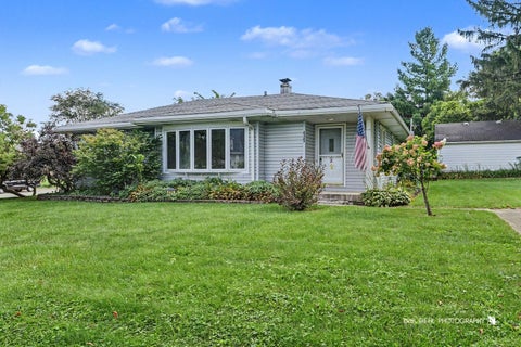 Photo of 425 N Main Street, Lombard, IL 60148 (MLS # 12790834)