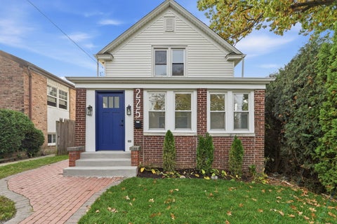 Photo of 225 Burchell Avenue, Highwood, IL 60040 (MLS # 12780110)