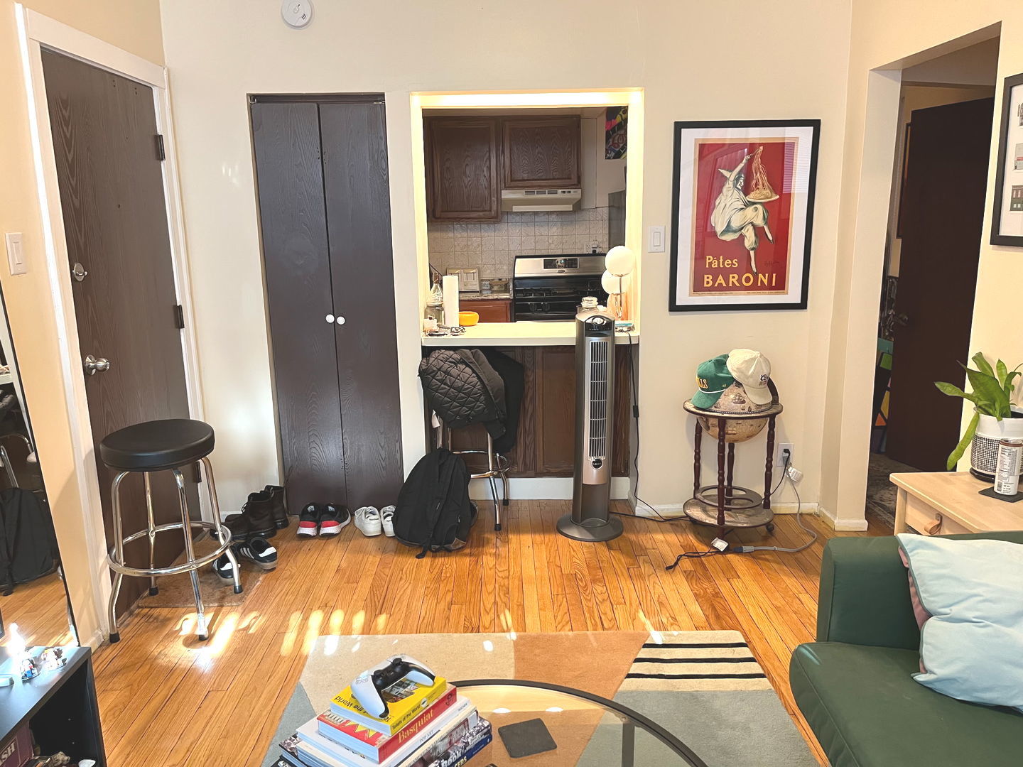 1127 W Farwell Avenue 109