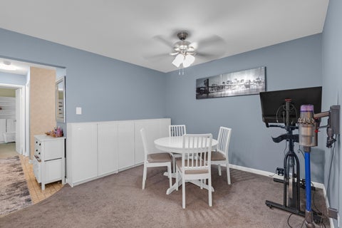 Tiny photo for 945 E Kenilworth Avenue #423, Palatine, IL 60074 (MLS # 12666907)