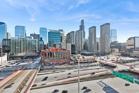 Tiny photo for 737 W Washington Boulevard #1003, Chicago, IL 60661 (MLS # 12553548)