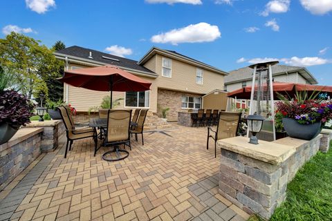 Tiny photo for 2005 Fairview Lane, South Holland, IL 60473 (MLS # 12503849)