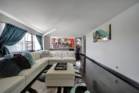 Tiny photo for 2005 Fairview Lane, South Holland, IL 60473 (MLS # 12503849)