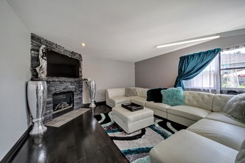 Tiny photo for 2005 Fairview Lane, South Holland, IL 60473 (MLS # 12503849)