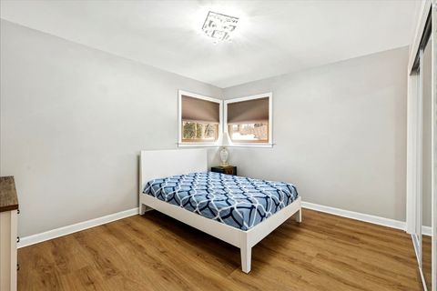 Tiny photo for 507 S Waterman Avenue, Arlington Heights, IL 60004 (MLS # 12596180)