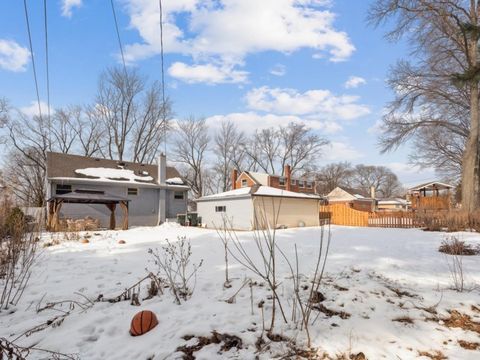 Tiny photo for 507 S Waterman Avenue, Arlington Heights, IL 60004 (MLS # 12596180)