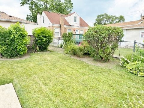 Tiny photo for 1429 N Wolf Road, Berkeley, IL 60163 (MLS # 12220860)