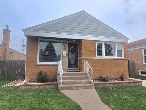 Photo of 2821 WASHINGTON Street, Franklin Park, IL 60131 (MLS # 12729693)
