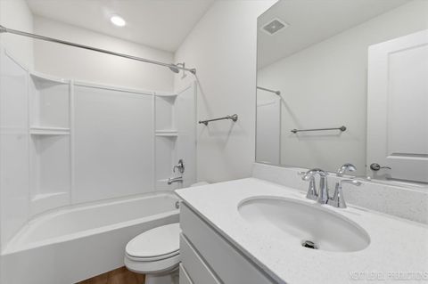 Tiny photo for 1040 Moraine Drive, South Elgin, IL 60177 (MLS # 12580651)