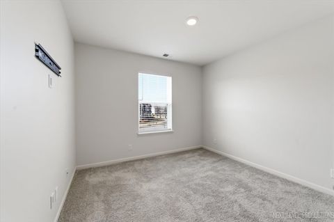 Tiny photo for 1040 Moraine Drive, South Elgin, IL 60177 (MLS # 12580651)