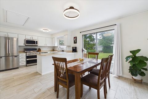 Tiny photo for 3425 Harris Drive, Northbrook, IL 60062 (MLS # 12687762)