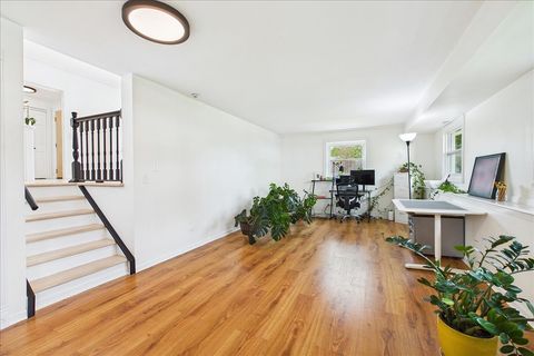 Tiny photo for 3425 Harris Drive, Northbrook, IL 60062 (MLS # 12687762)