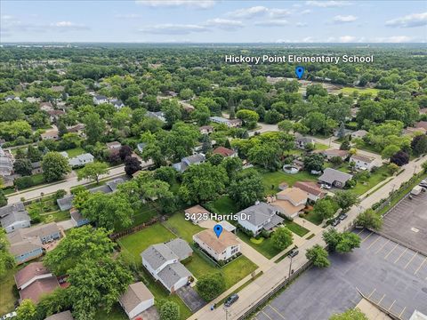 Tiny photo for 3425 Harris Drive, Northbrook, IL 60062 (MLS # 12687762)