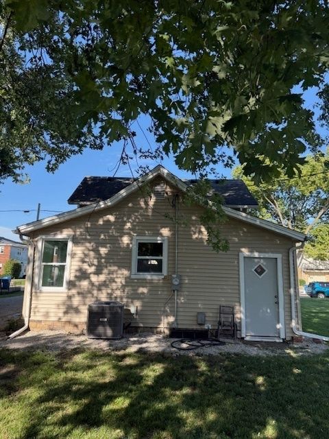 Tiny photo for 1310 N Aurora Street, Pontiac, IL 61764 (MLS # 12463761)