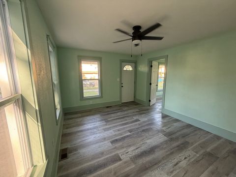 Tiny photo for 1310 N Aurora Street, Pontiac, IL 61764 (MLS # 12463761)