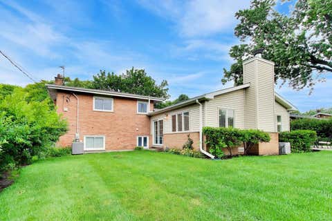 Tiny photo for 301 S Yale Avenue, Arlington Heights, IL 60005 (MLS # 12727648)