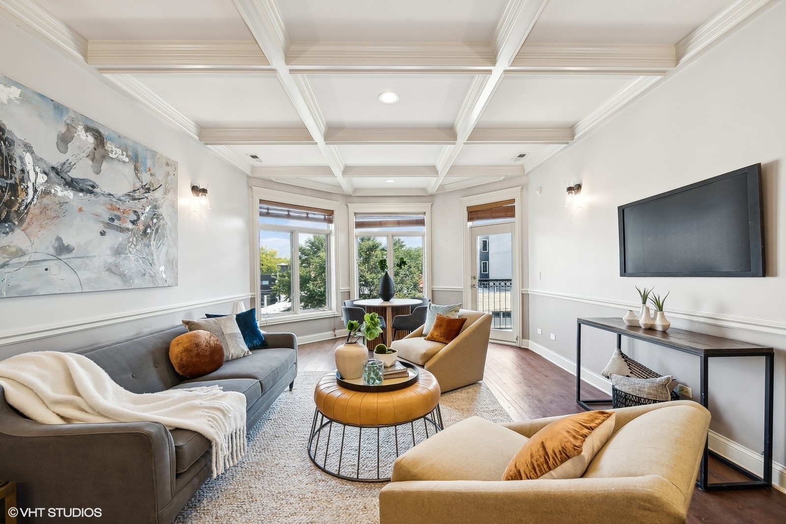 1890 N Milwaukee Avenue 3C