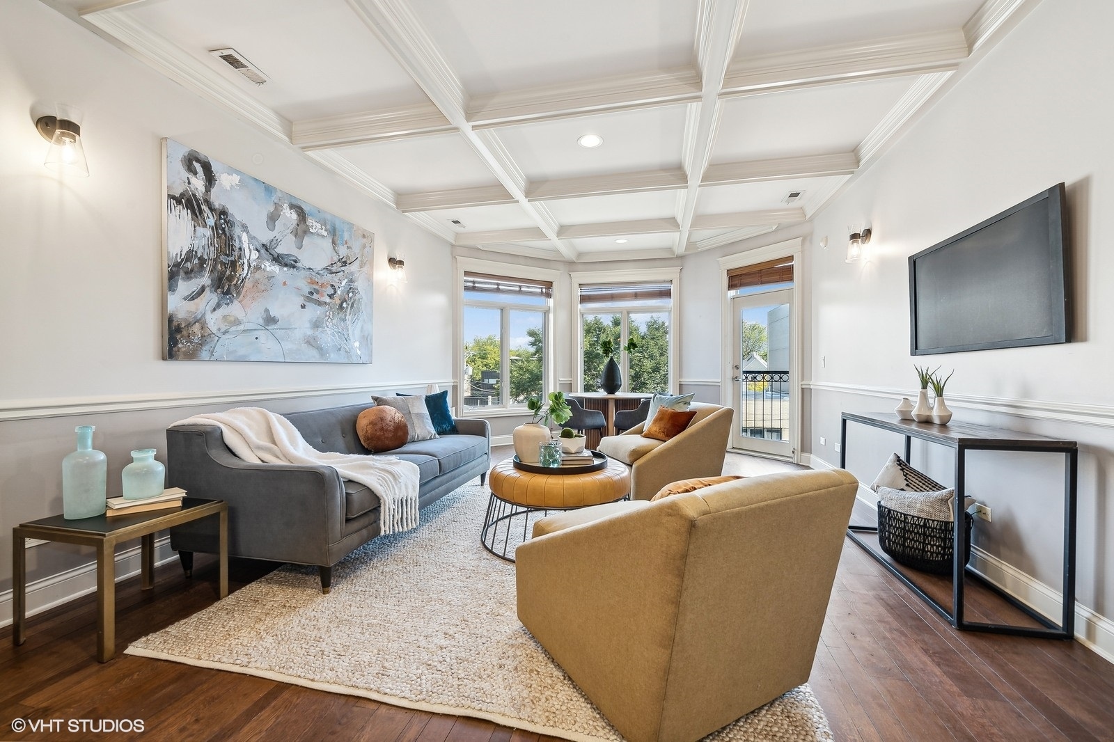 1890 N Milwaukee Avenue 3C