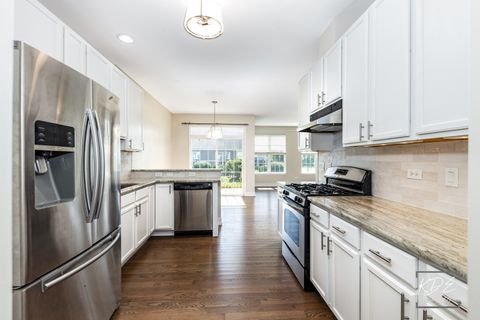 Tiny photo for 2836 Hillcrest Circle, Naperville, IL 60564 (MLS # 12472166)