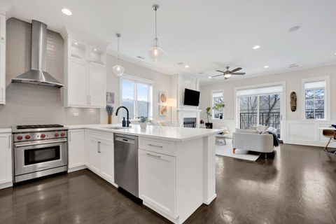 Tiny photo for 1341 W George Street #3, Chicago, IL 60657 (MLS # 12609478)