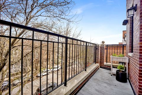 Tiny photo for 1341 W George Street #3, Chicago, IL 60657 (MLS # 12609478)