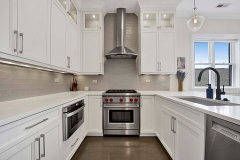 Tiny photo for 1341 W George Street #3, Chicago, IL 60657 (MLS # 12609478)