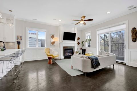 Tiny photo for 1341 W George Street #3, Chicago, IL 60657 (MLS # 12609478)