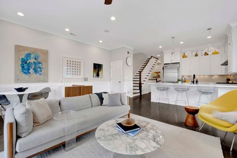 Tiny photo for 1341 W George Street #3, Chicago, IL 60657 (MLS # 12609478)