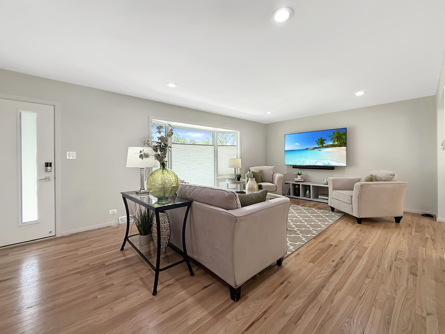 389 Forest Avenue