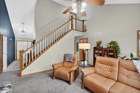 Tiny photo for 1029 W 60 Street, Davenport, IA 52806 (MLS # 12540692)