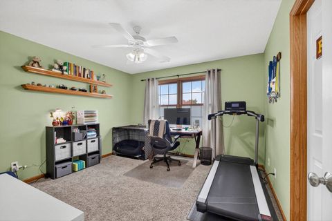 Tiny photo for 1029 W 60 Street, Davenport, IA 52806 (MLS # 12540692)