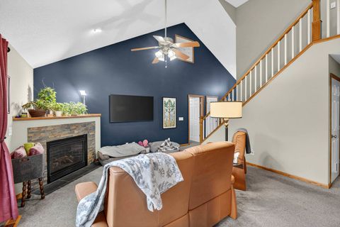 Tiny photo for 1029 W 60 Street, Davenport, IA 52806 (MLS # 12540692)