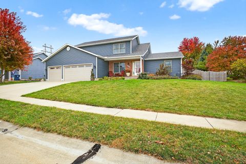 Tiny photo for 1029 W 60 Street, Davenport, IA 52806 (MLS # 12540692)