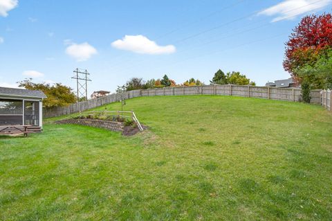 Tiny photo for 1029 W 60 Street, Davenport, IA 52806 (MLS # 12540692)