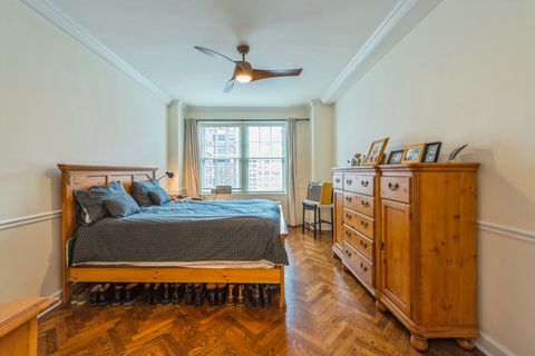 Tiny photo for 421 W Melrose Street #10B, Chicago, IL 60657 (MLS # 12385000)