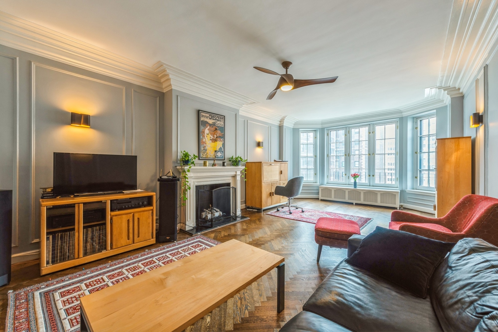 421 W Melrose Street 10B