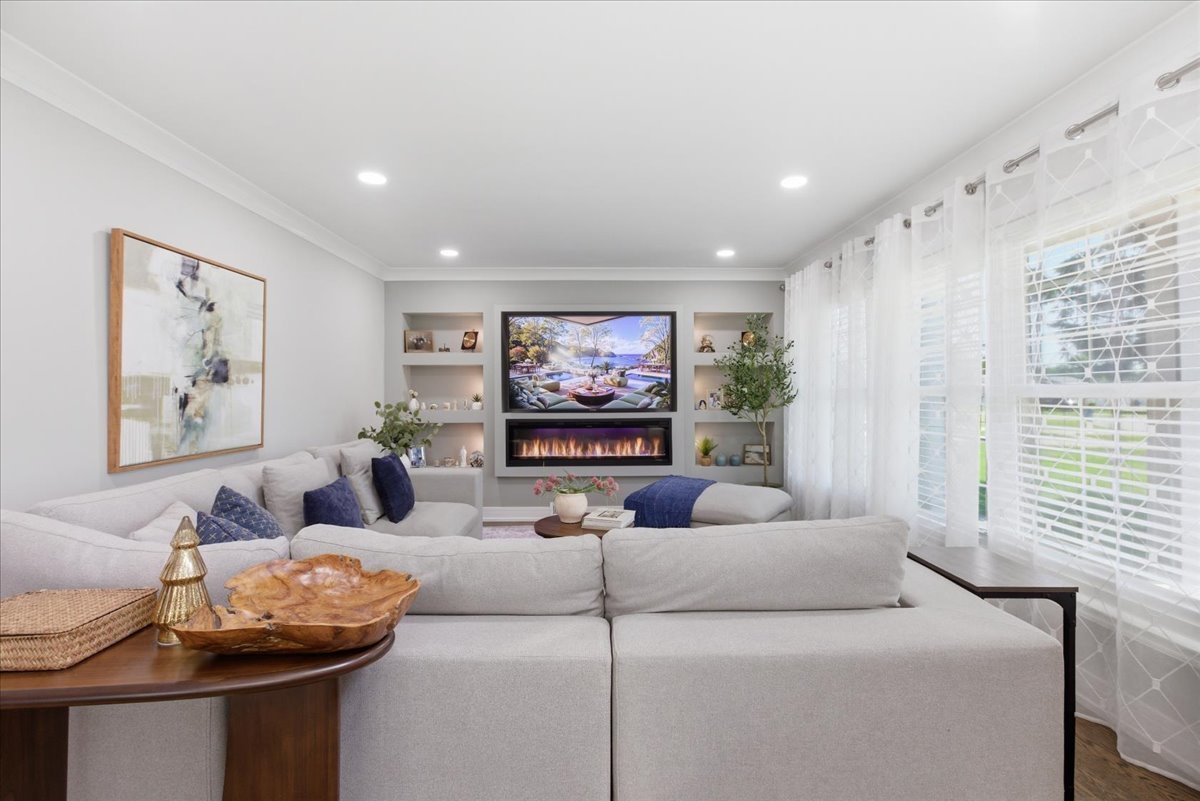 1780 W Jo Ann Lane