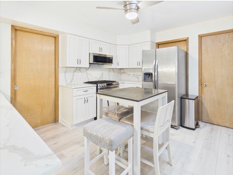 Tiny photo for 1507 Oakton Street, Park Ridge, IL 60068 (MLS # 12774172)