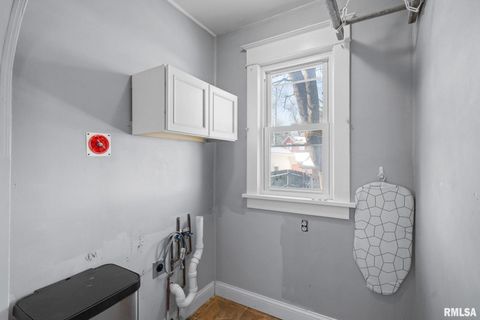 Tiny photo for 1602 37TH Street, Rock Island, IL 61201 (MLS # QC4270103)