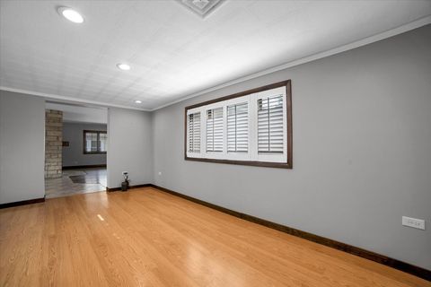 Tiny photo for 1303 Rice Street, Melrose Park, IL 60160 (MLS # 12480557)