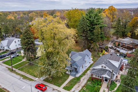 A home in Hazel Crest