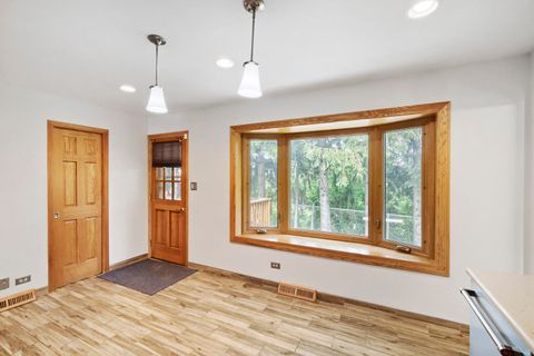 Tiny photo for 816 W Heritage Drive, Addison, IL 60101 (MLS # 12703473)