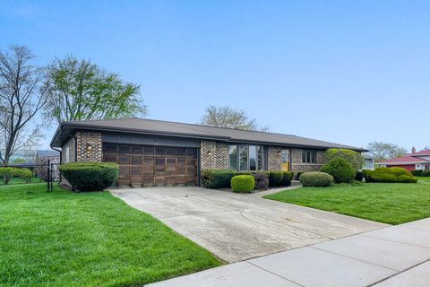 Tiny photo for 496 Sheridan Lane, Schaumburg, IL 60193 (MLS # 12626374)